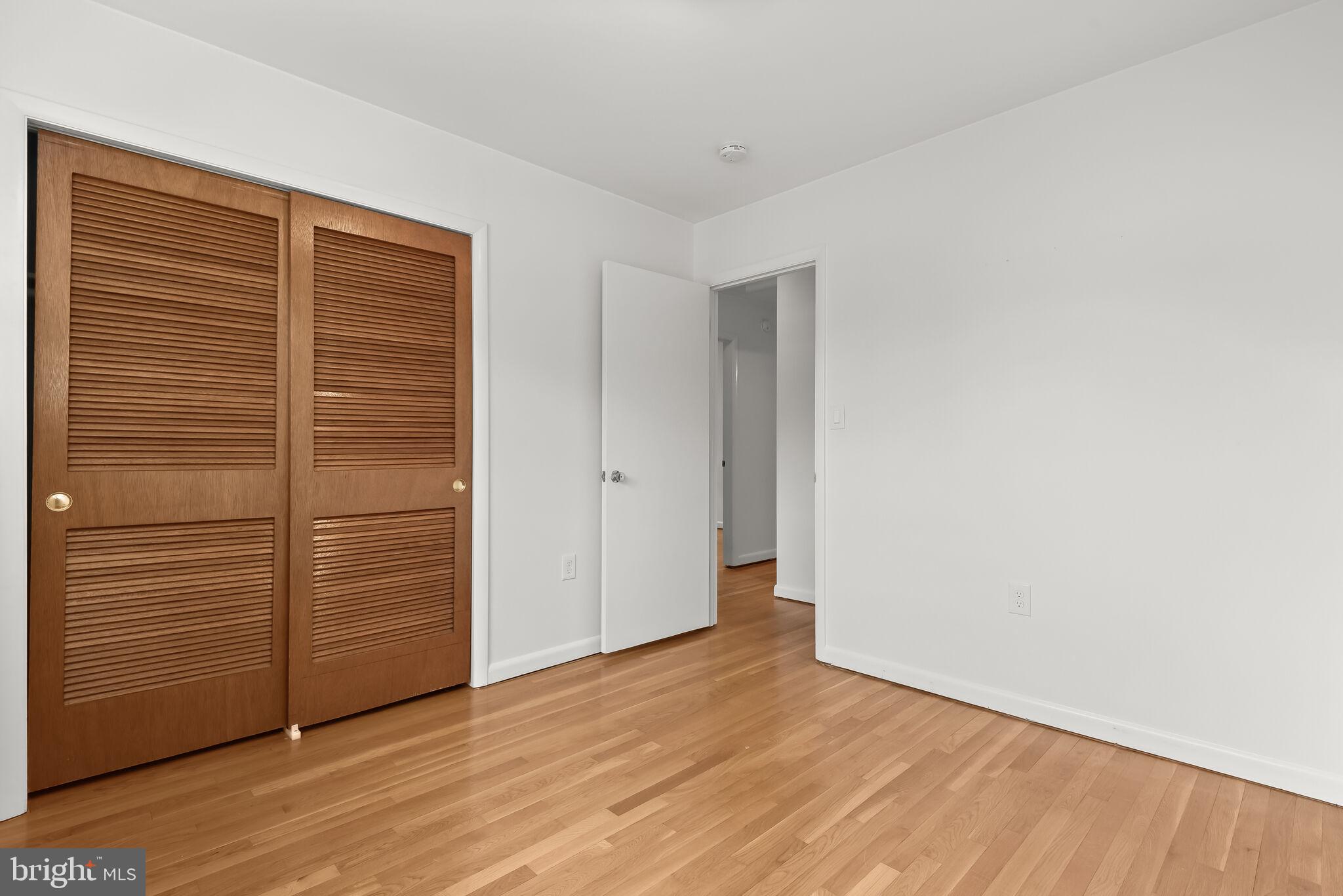 9216 Saint Andrews Pl