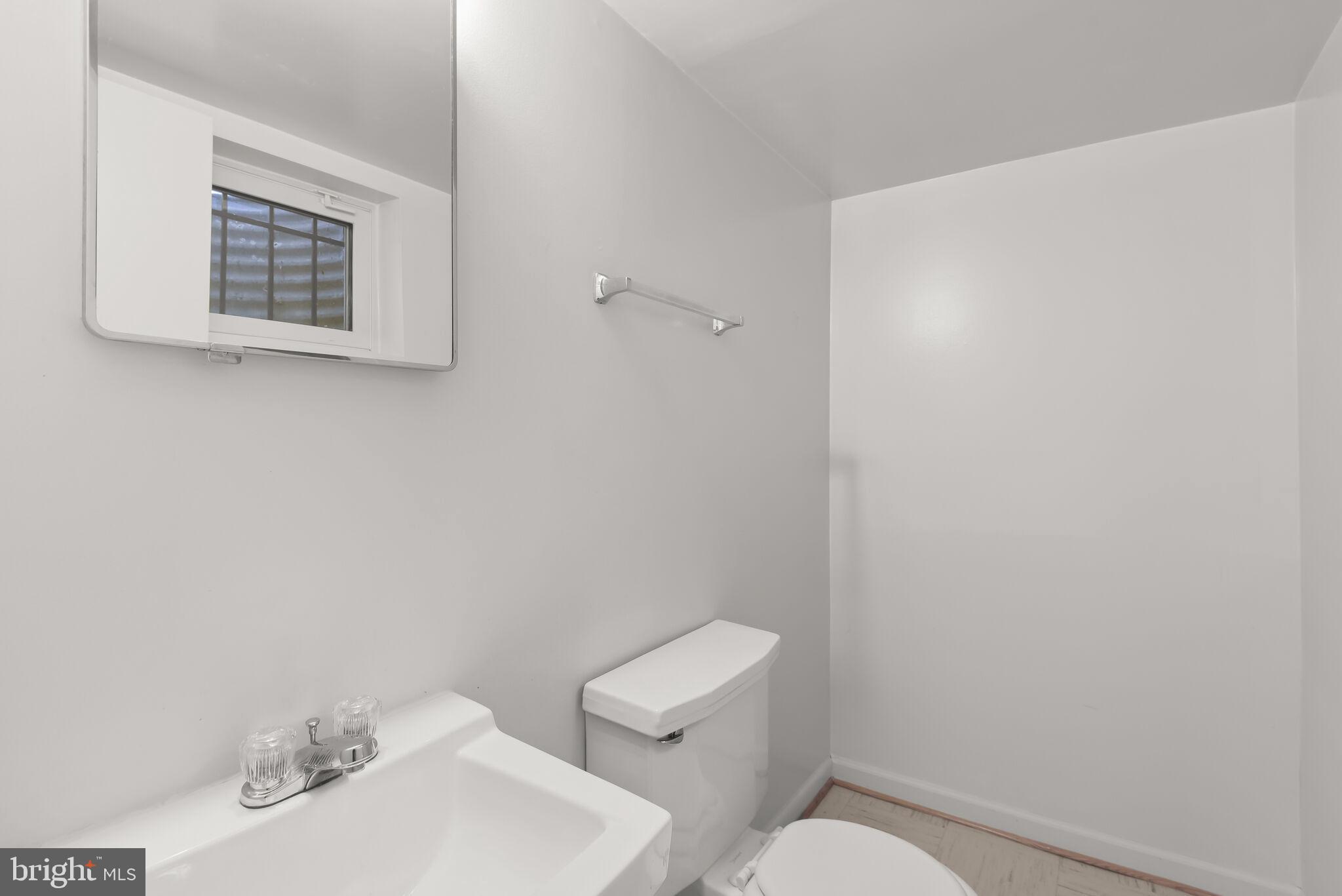 9216 Saint Andrews Pl