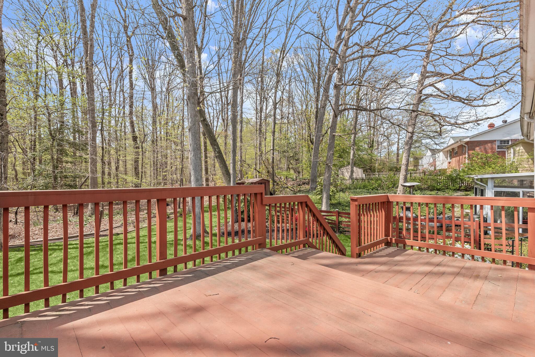 9216 Saint Andrews Pl