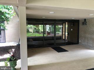 6100 WESTCHESTER PARK DRIVE 814