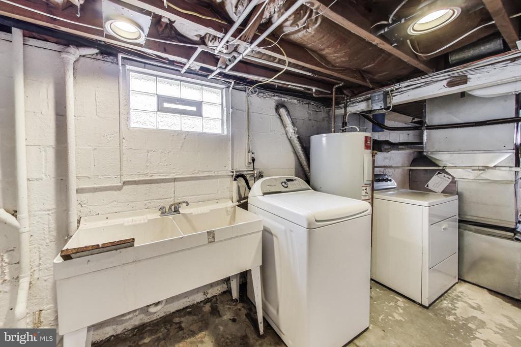 4611 Powder Mill Rd