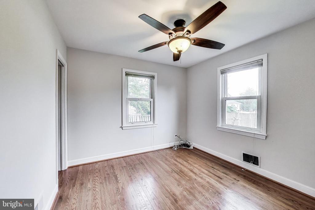 4611 Powder Mill Rd
