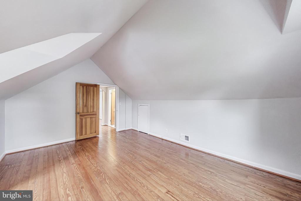 4611 Powder Mill Rd