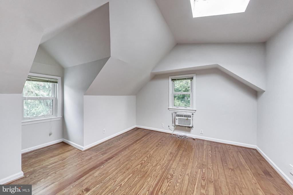 4611 Powder Mill Rd