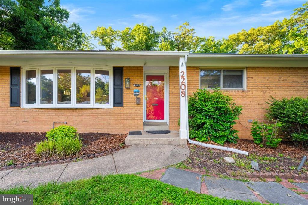 2208 Muskogee