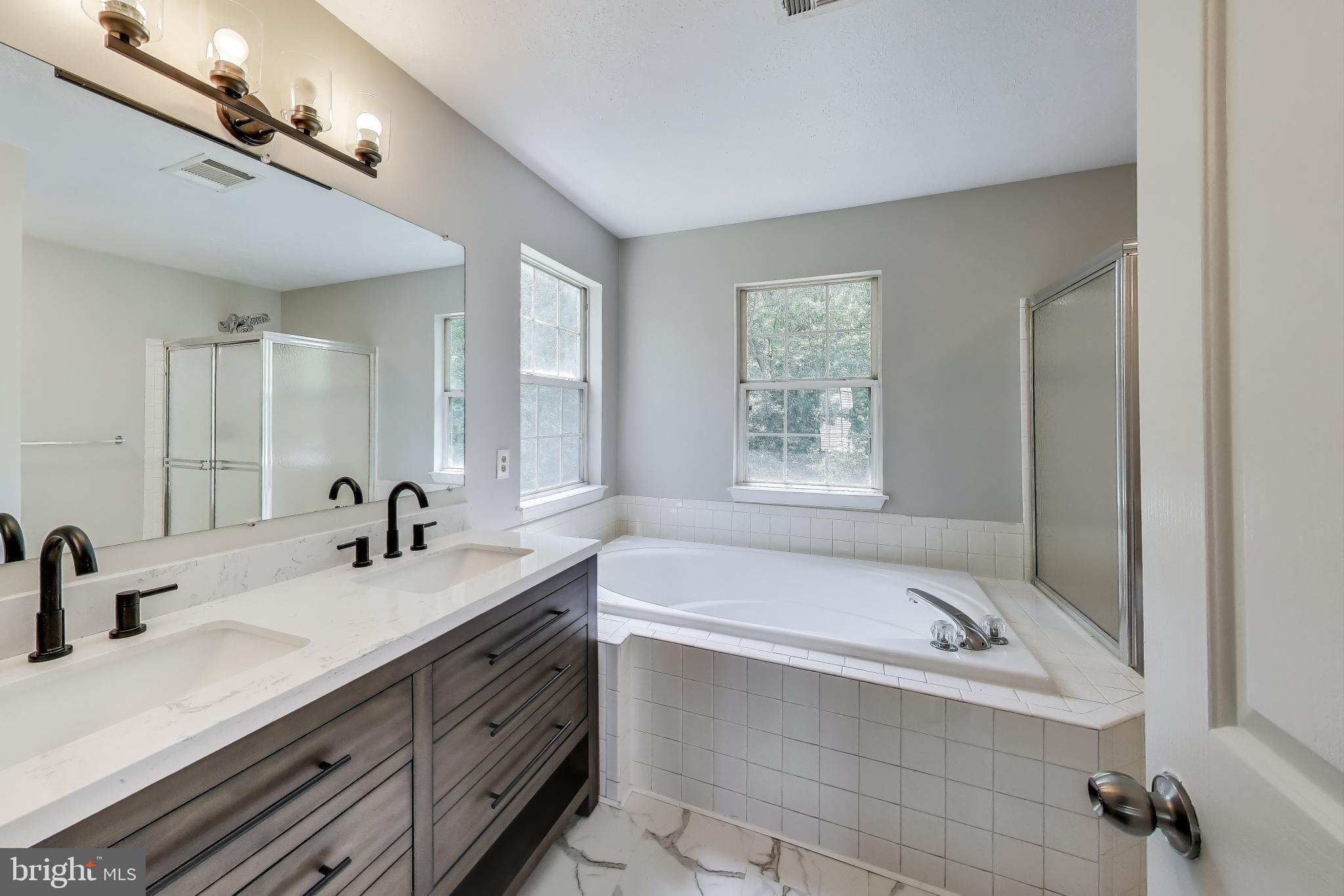 3608 Willow Ridge Ct