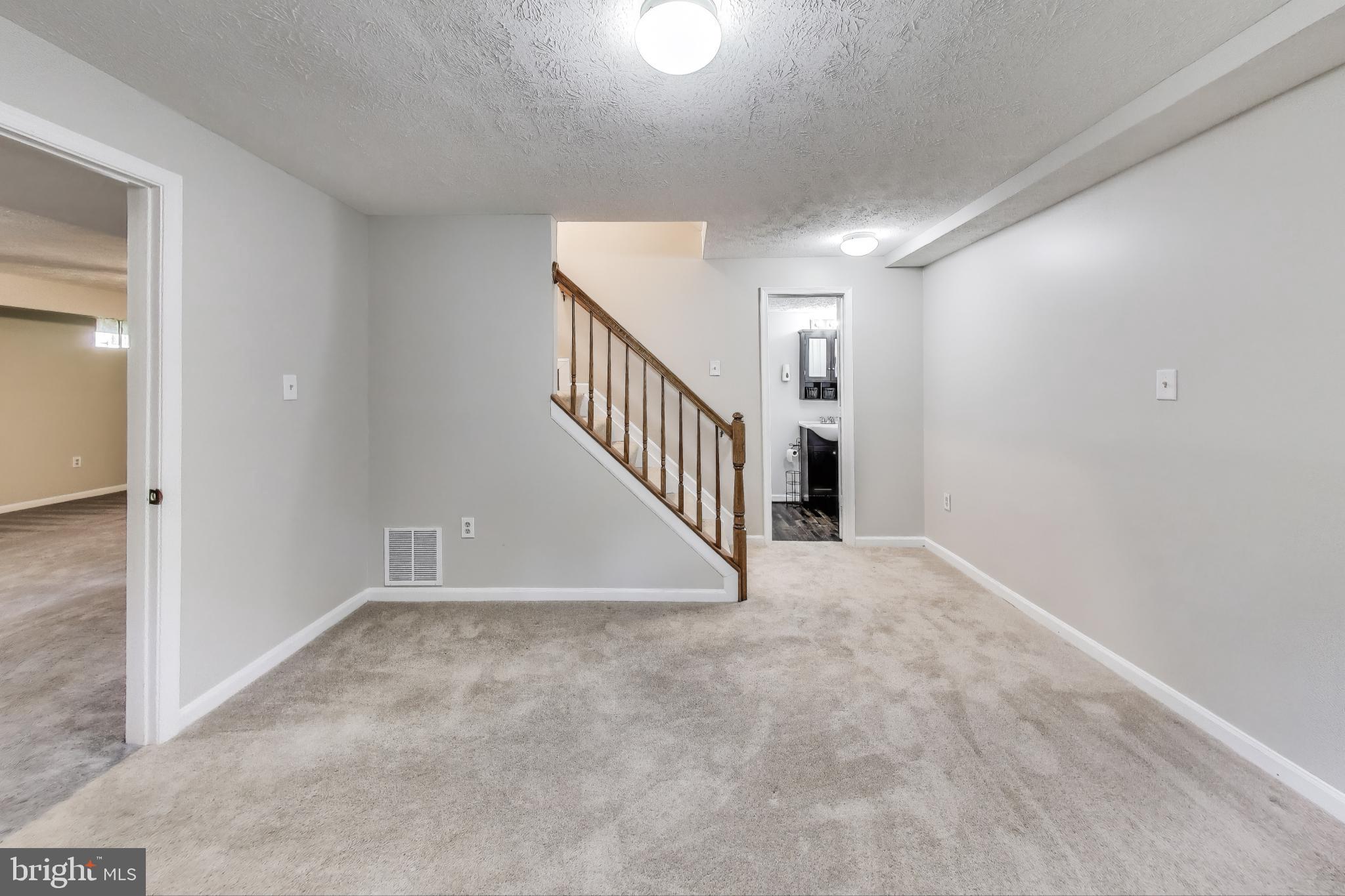 3608 Willow Ridge Ct