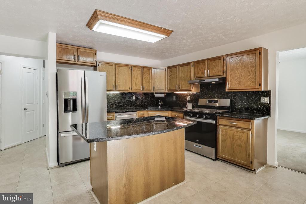 3608 Willow Ridge Ct