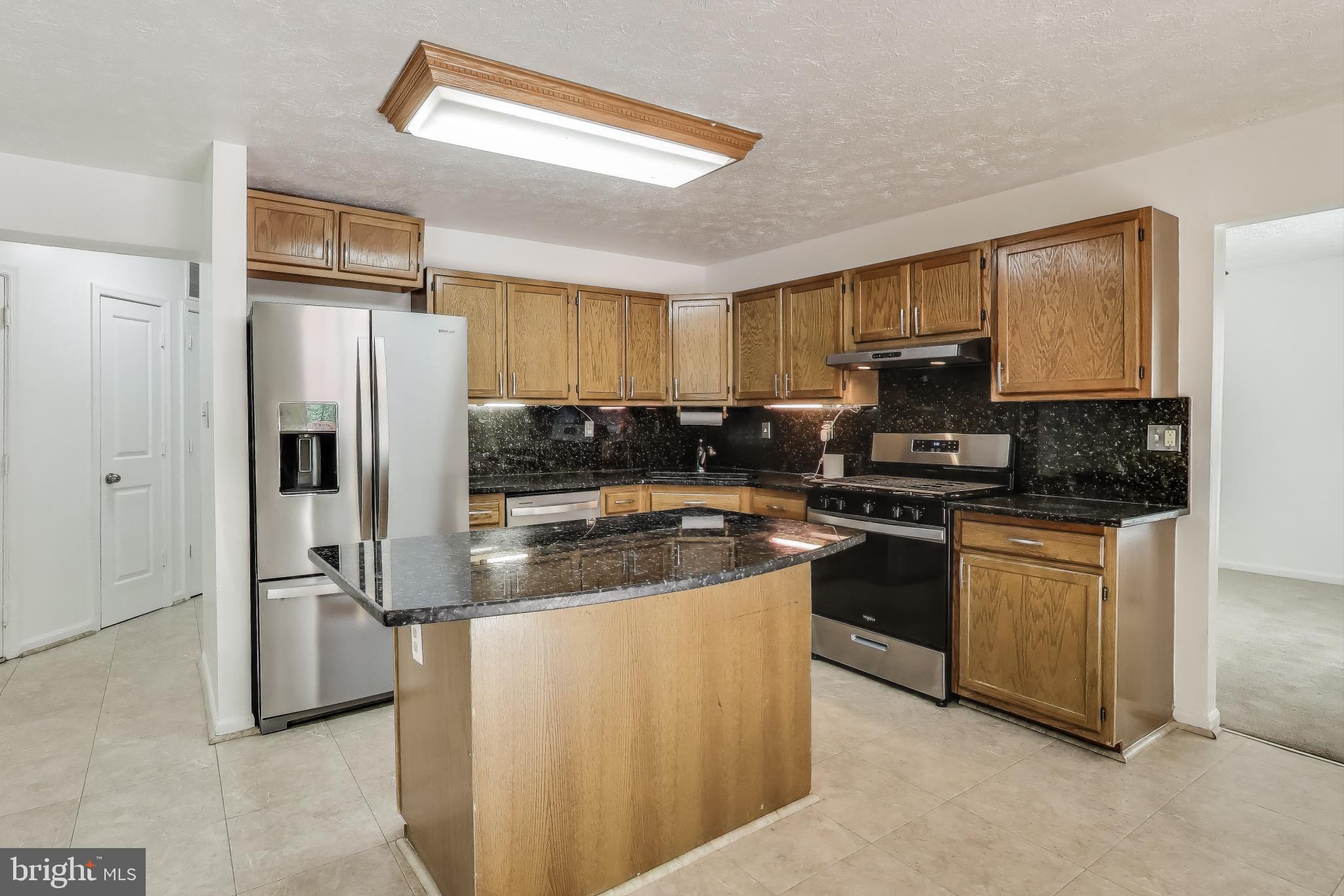 3608 Willow Ridge Ct