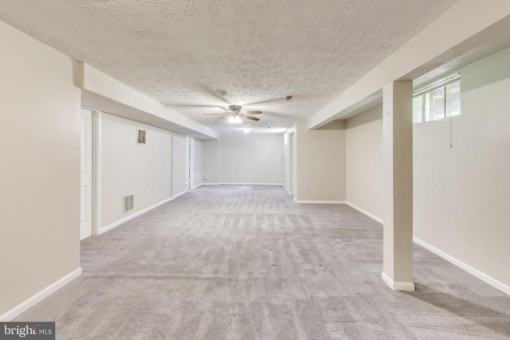 3608 Willow Ridge Ct