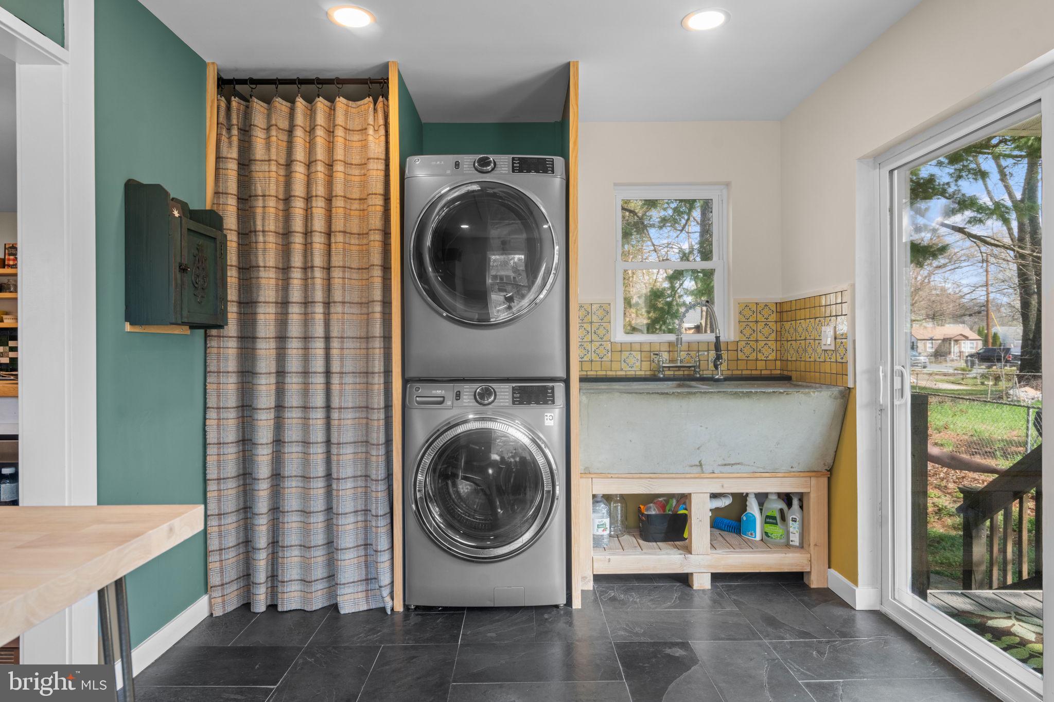 4702 LONGFELLOW STREET