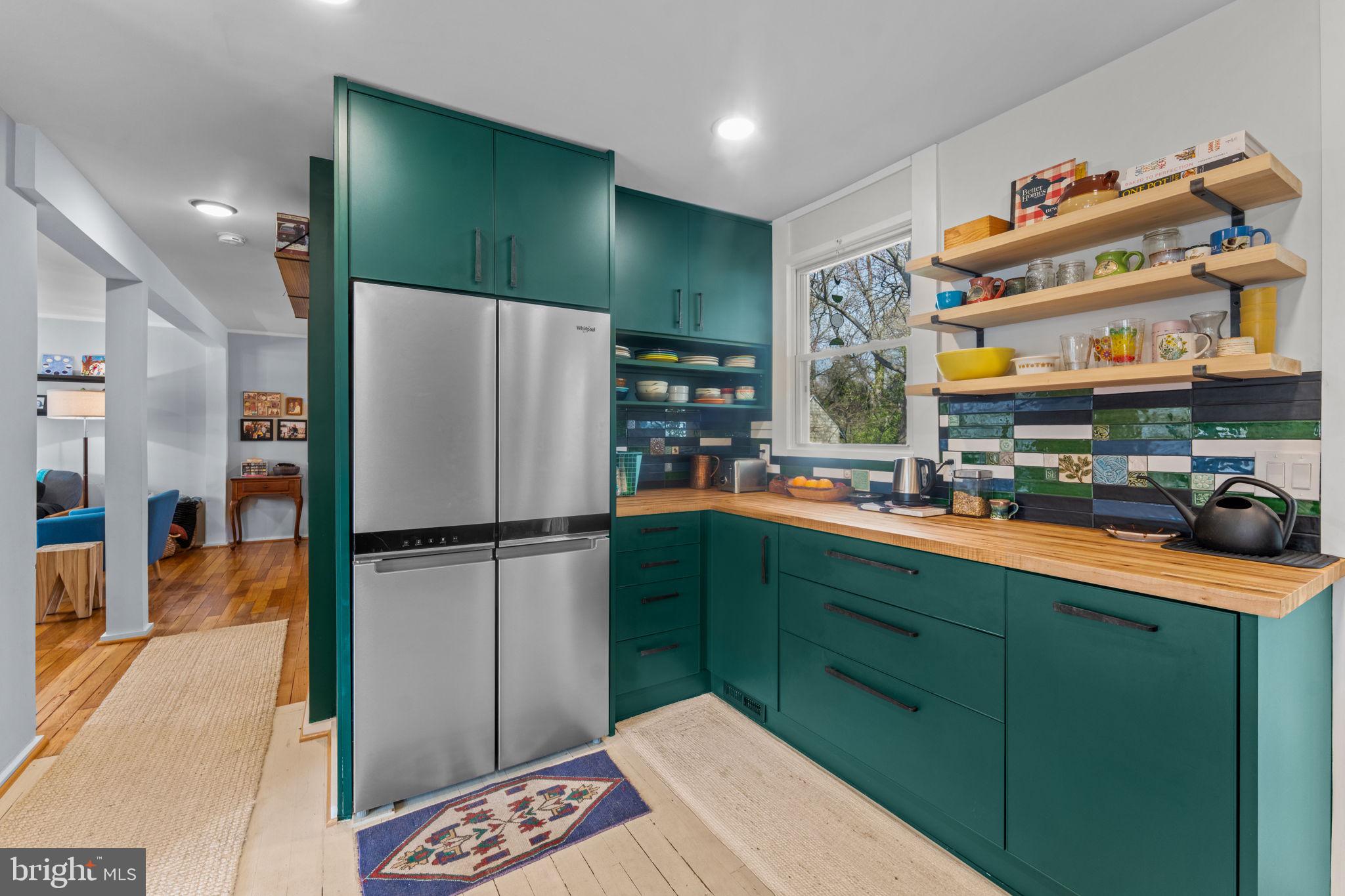 4702 LONGFELLOW STREET