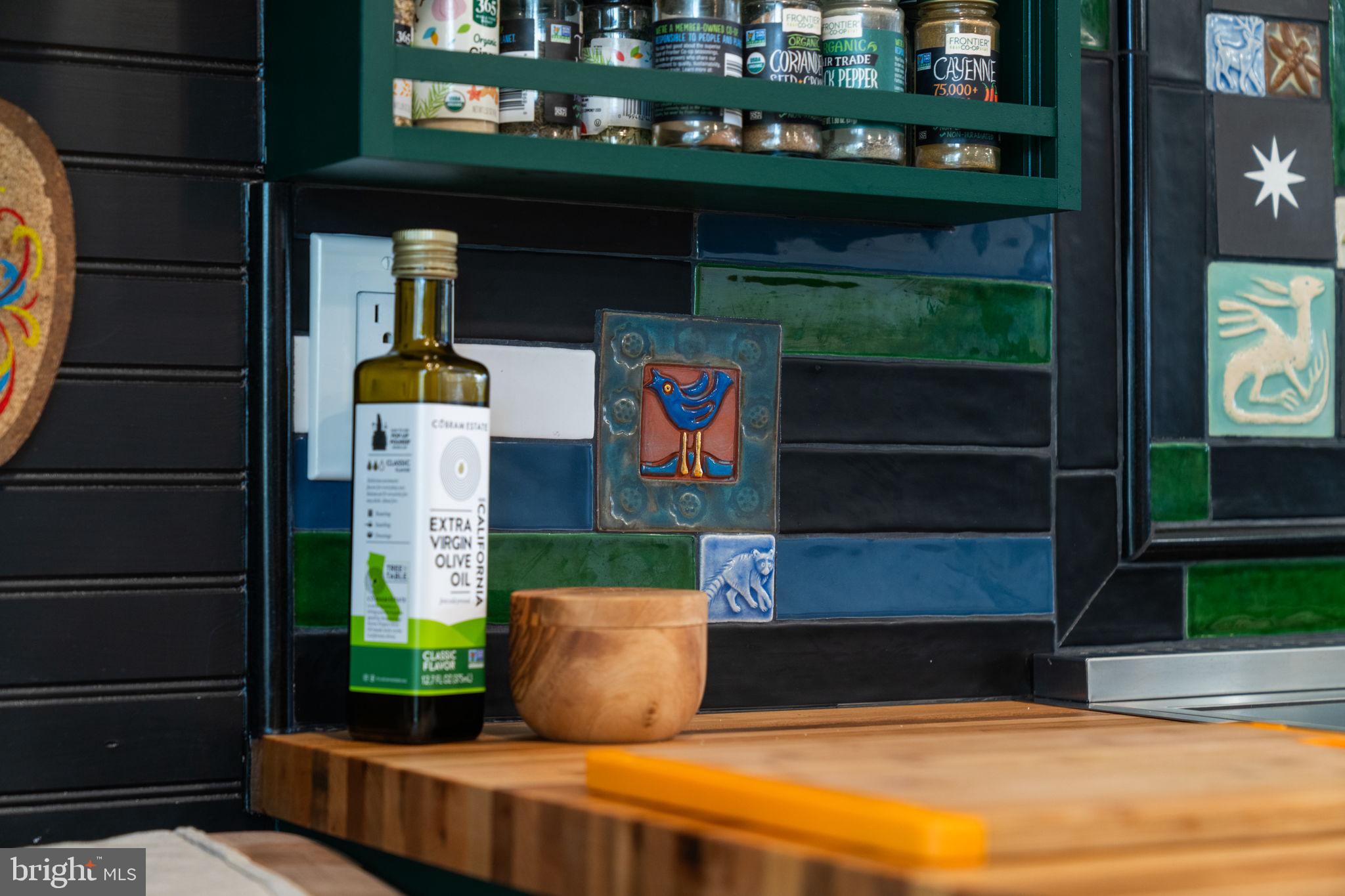 4702 LONGFELLOW STREET