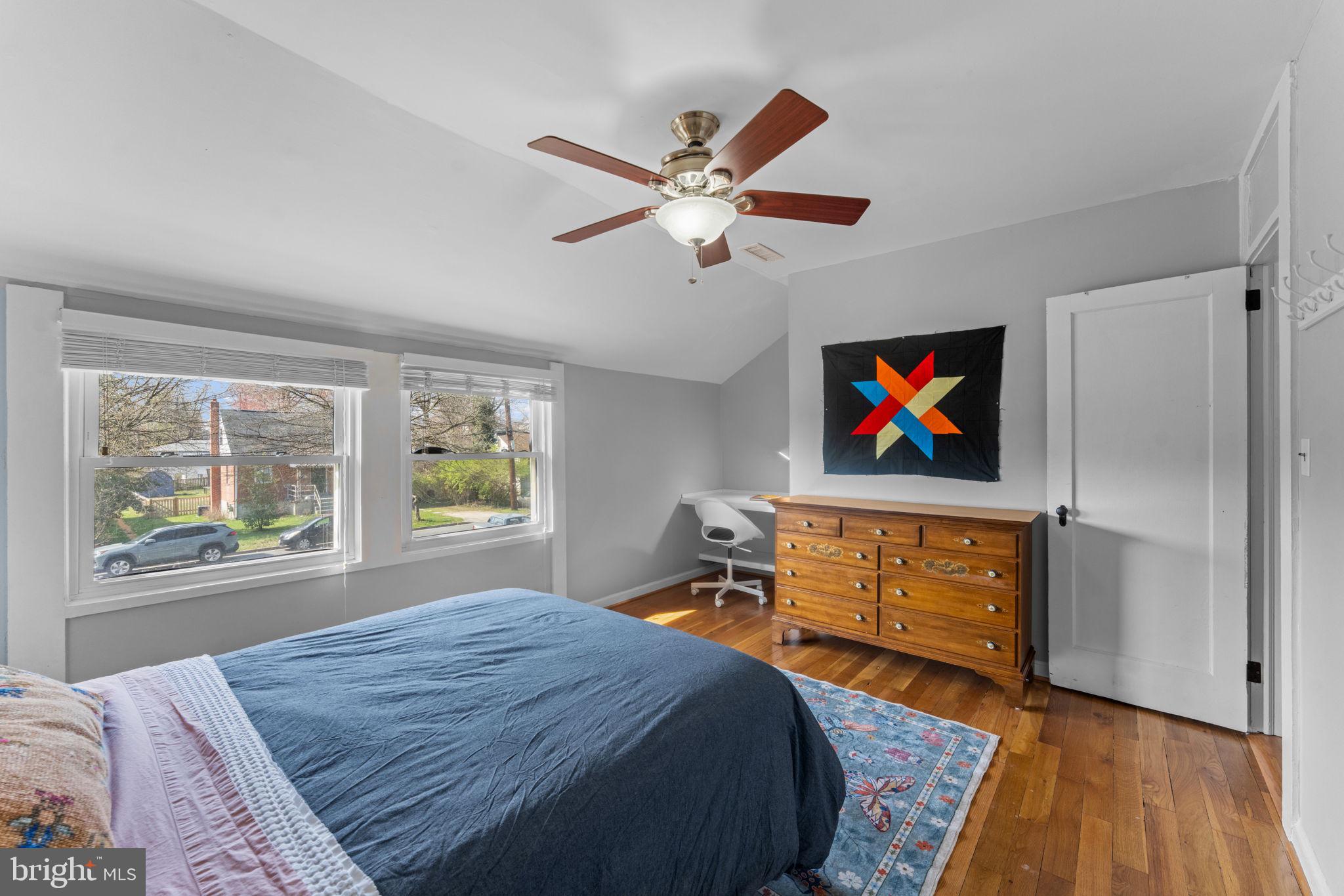 4702 LONGFELLOW STREET