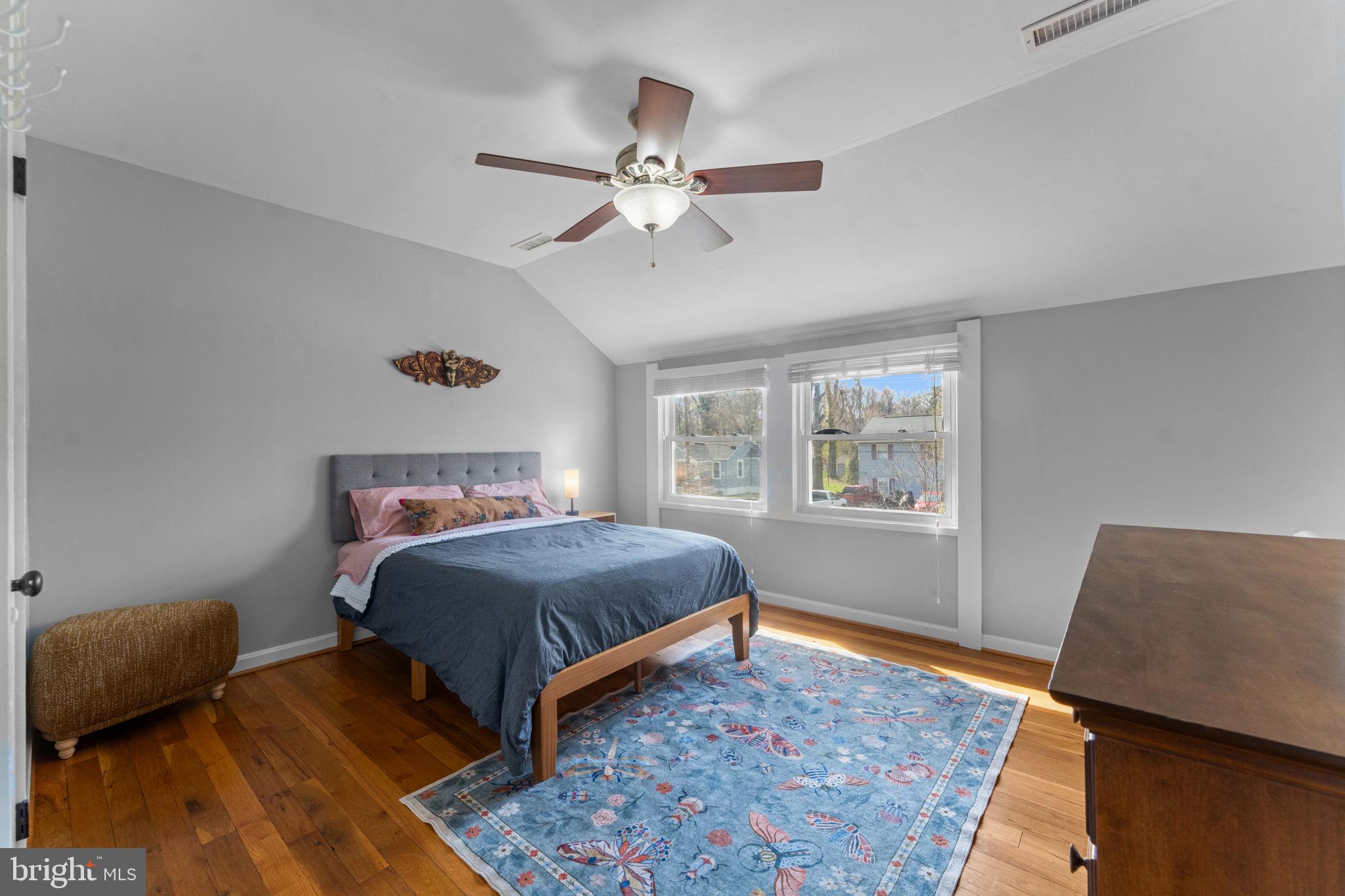 4702 LONGFELLOW STREET