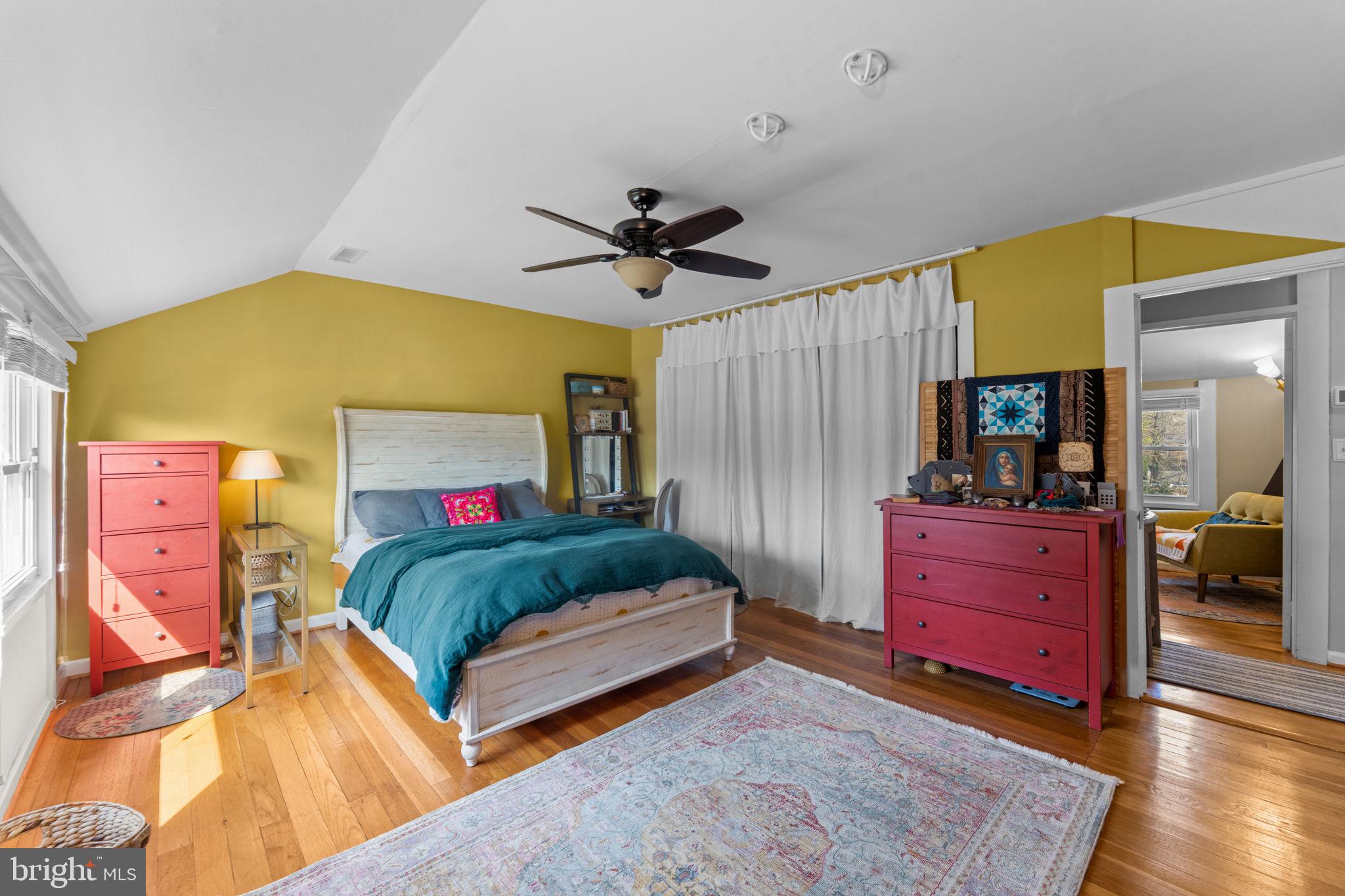 4702 LONGFELLOW STREET