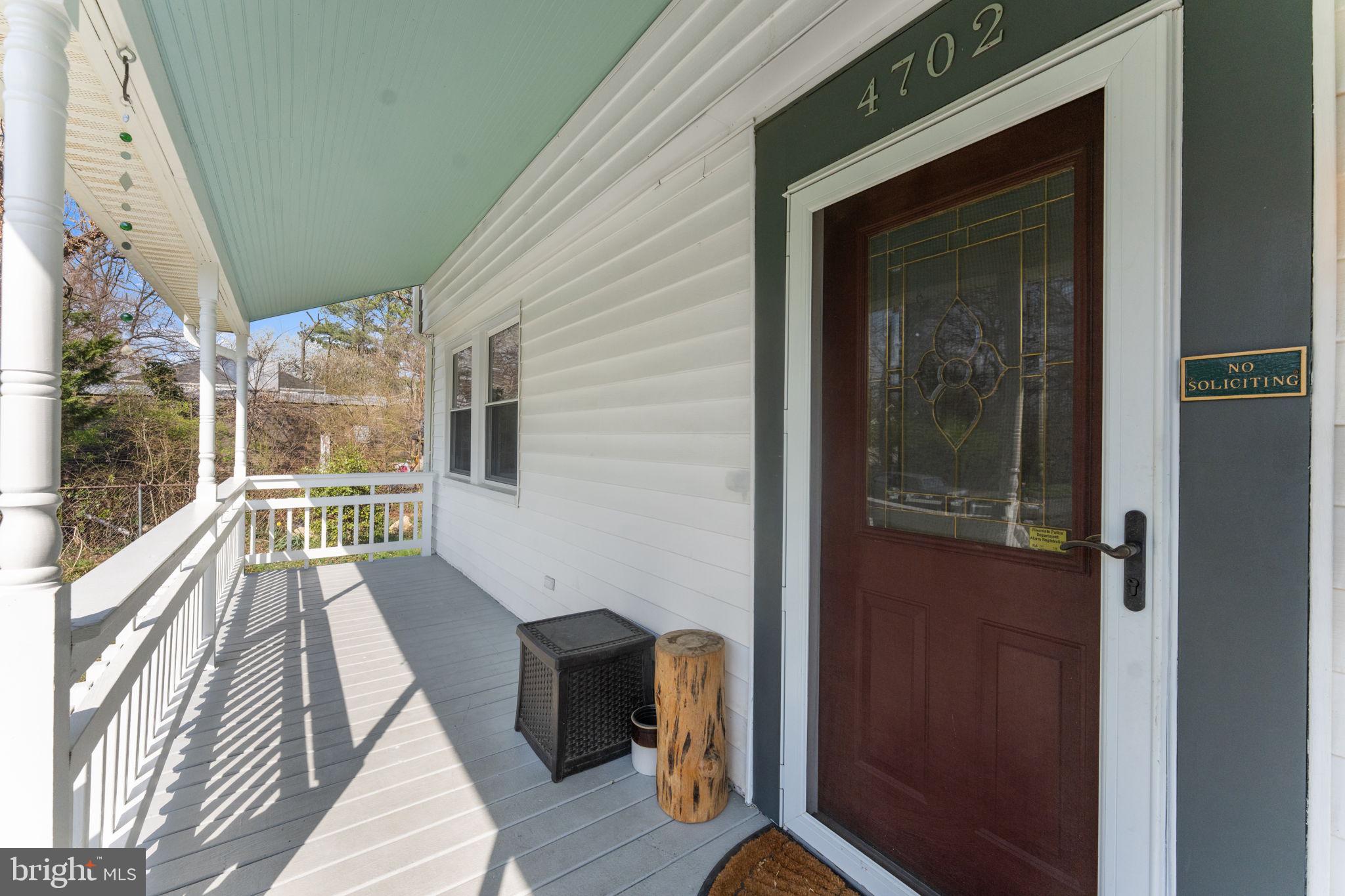 4702 LONGFELLOW STREET