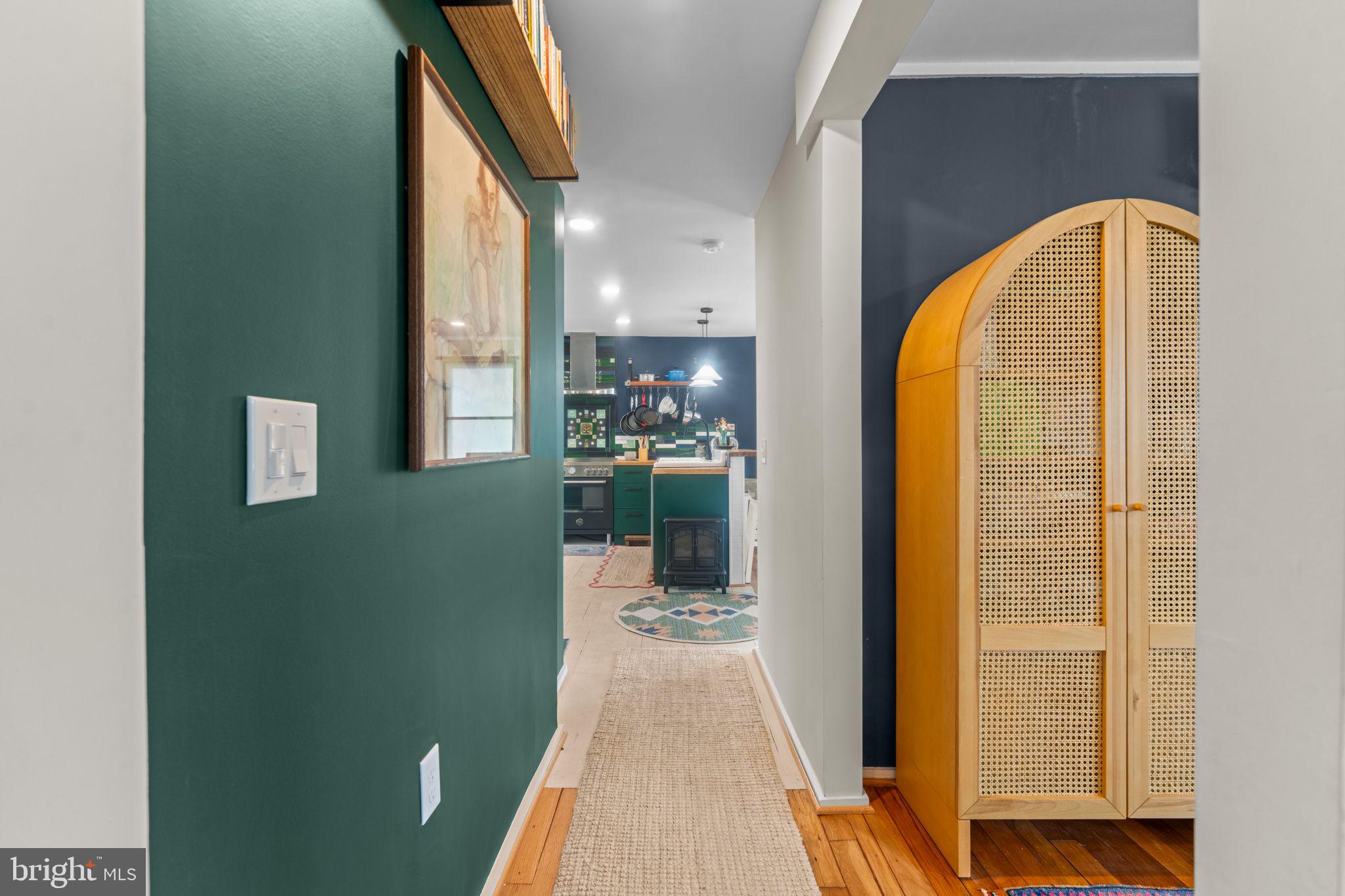 4702 LONGFELLOW STREET