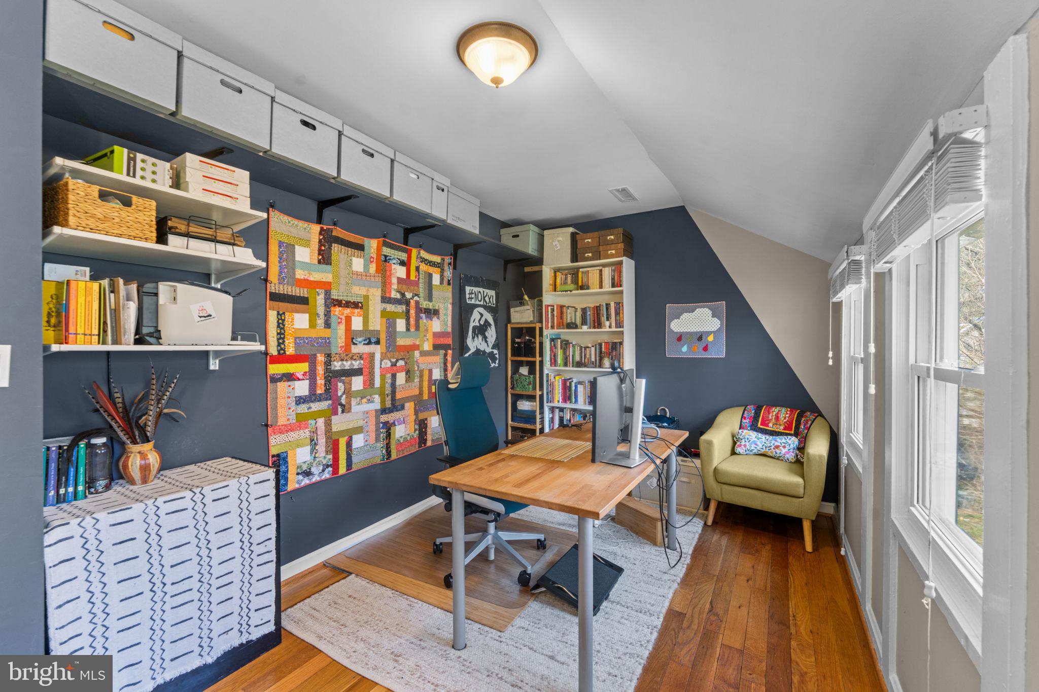 4702 LONGFELLOW STREET