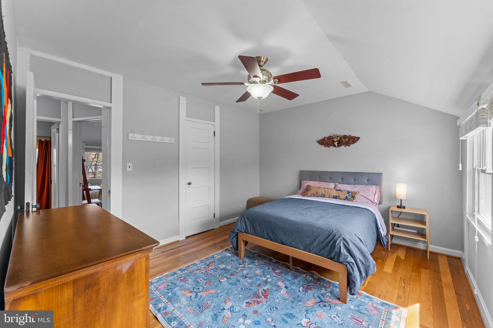 4702 LONGFELLOW STREET