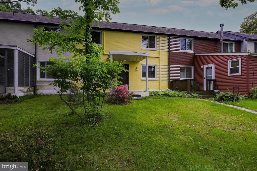 2 GARDENWAY