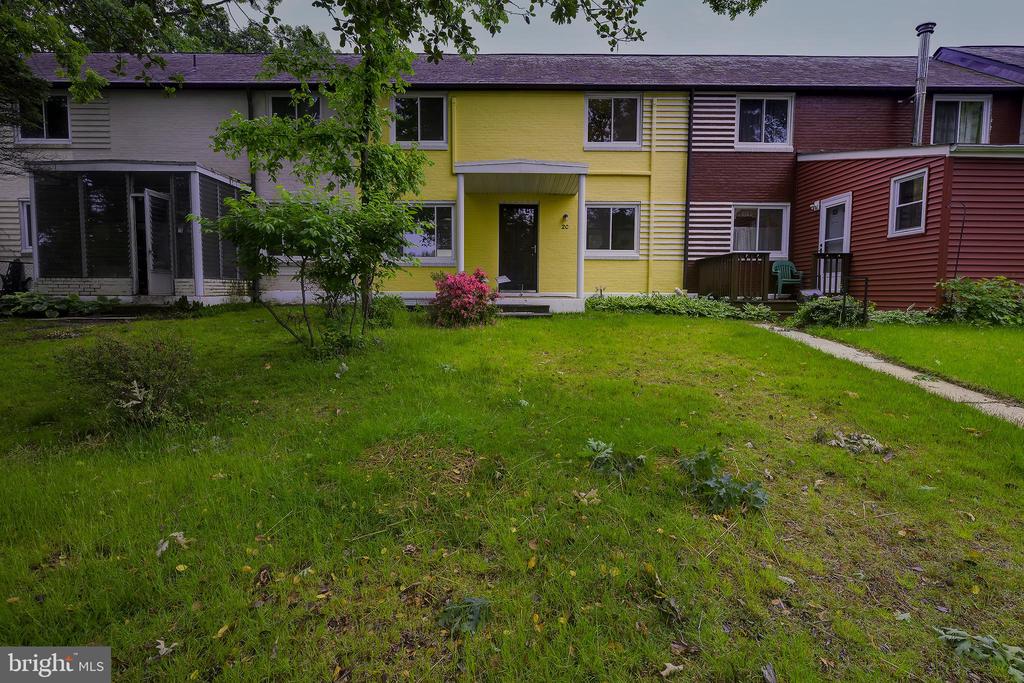 2 GARDENWAY
