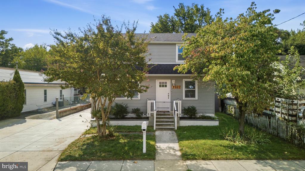 3707 WINDOM ROAD
