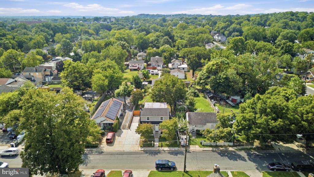 3707 WINDOM ROAD