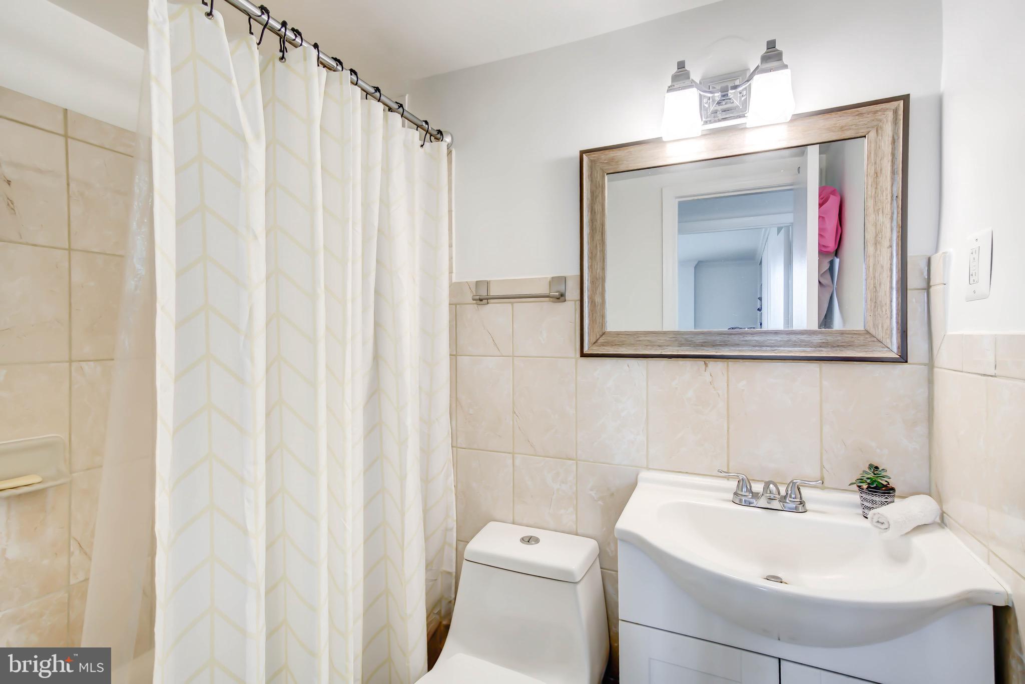 4343 Cherry Hill Rd #706