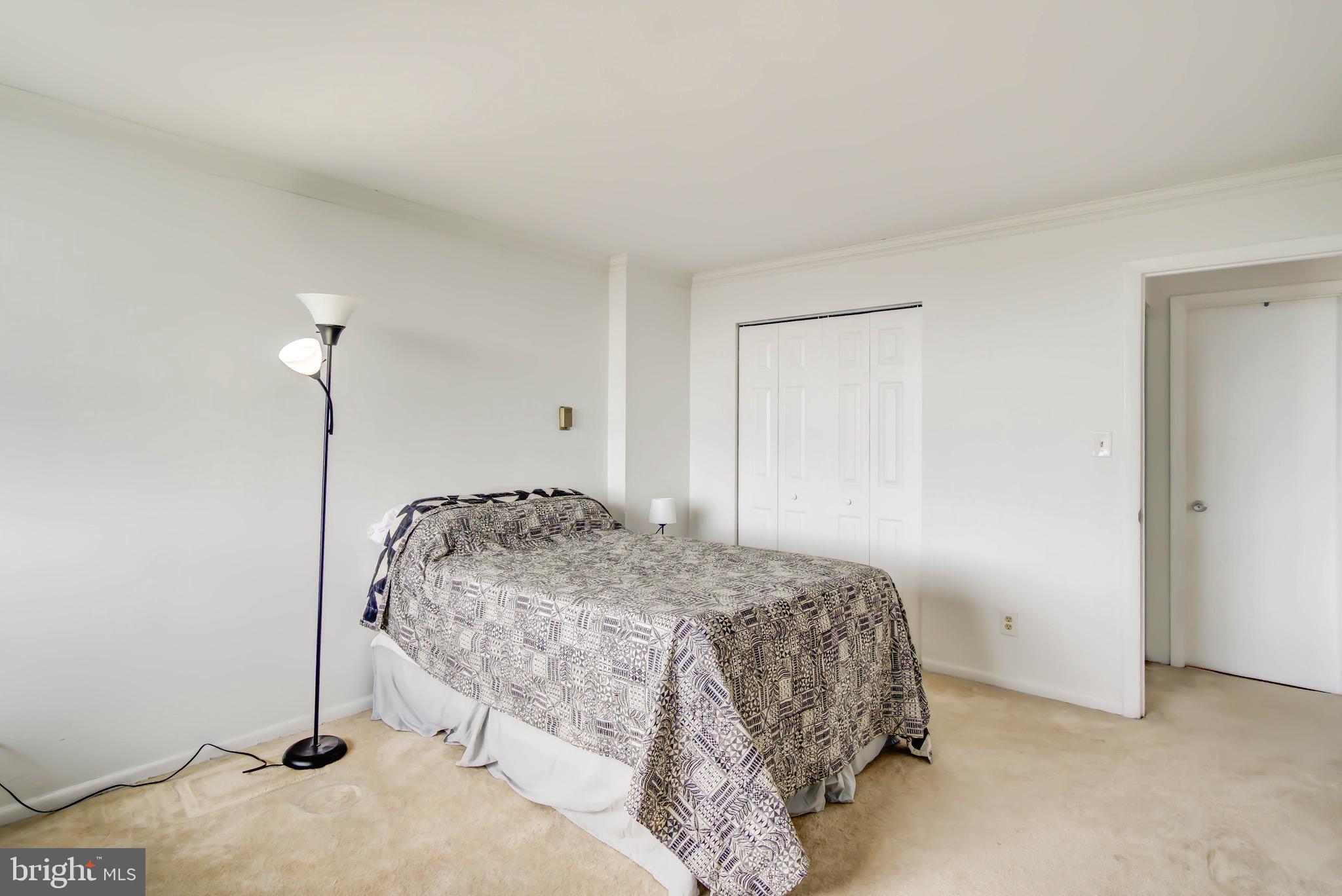 4343 Cherry Hill Rd #706