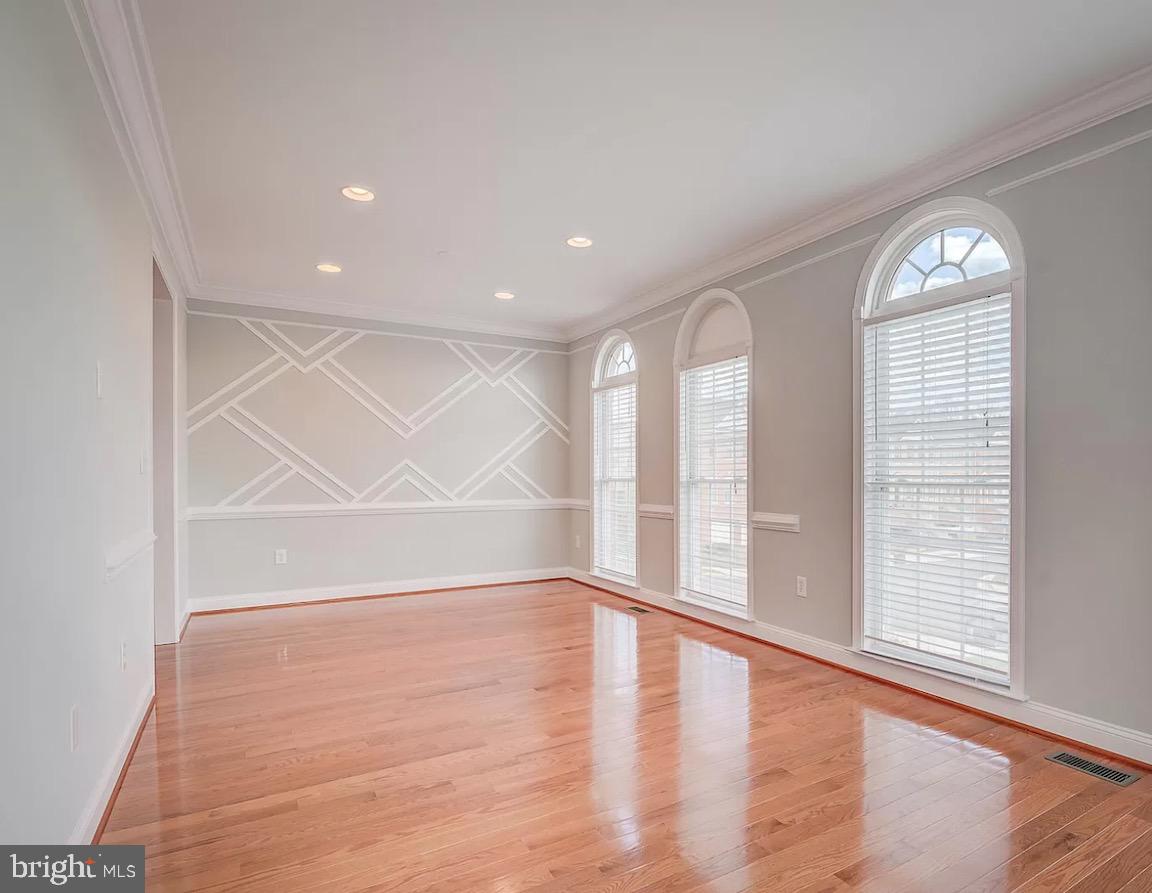 13548 Mist Flower DRIVE