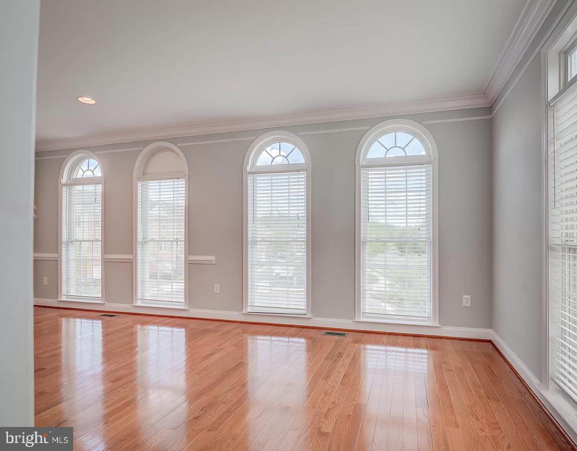 13548 Mist Flower DRIVE