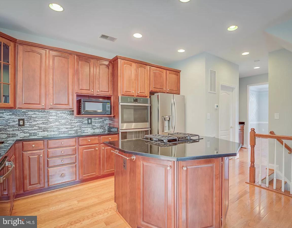 13548 Mist Flower DRIVE