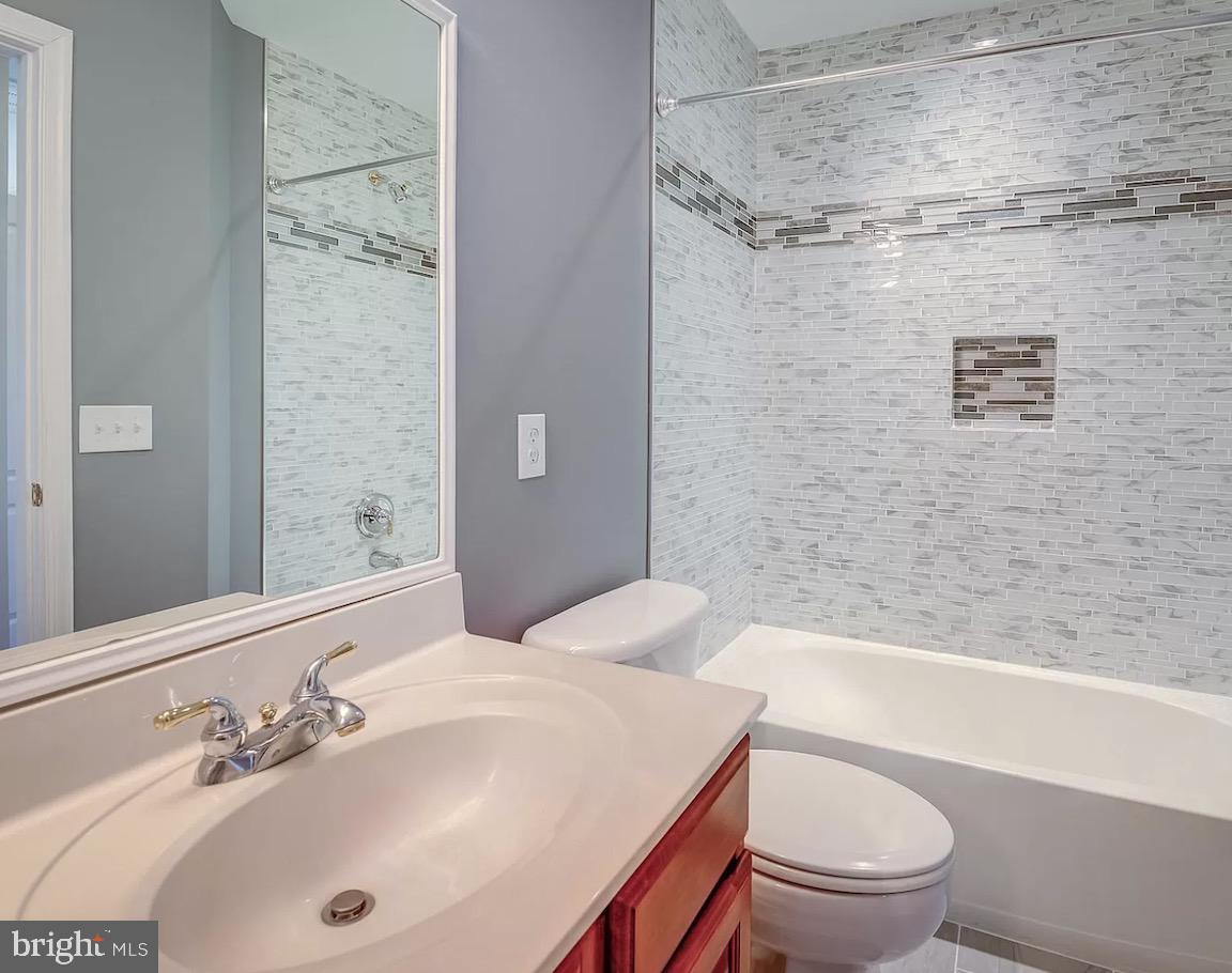 13548 Mist Flower DRIVE