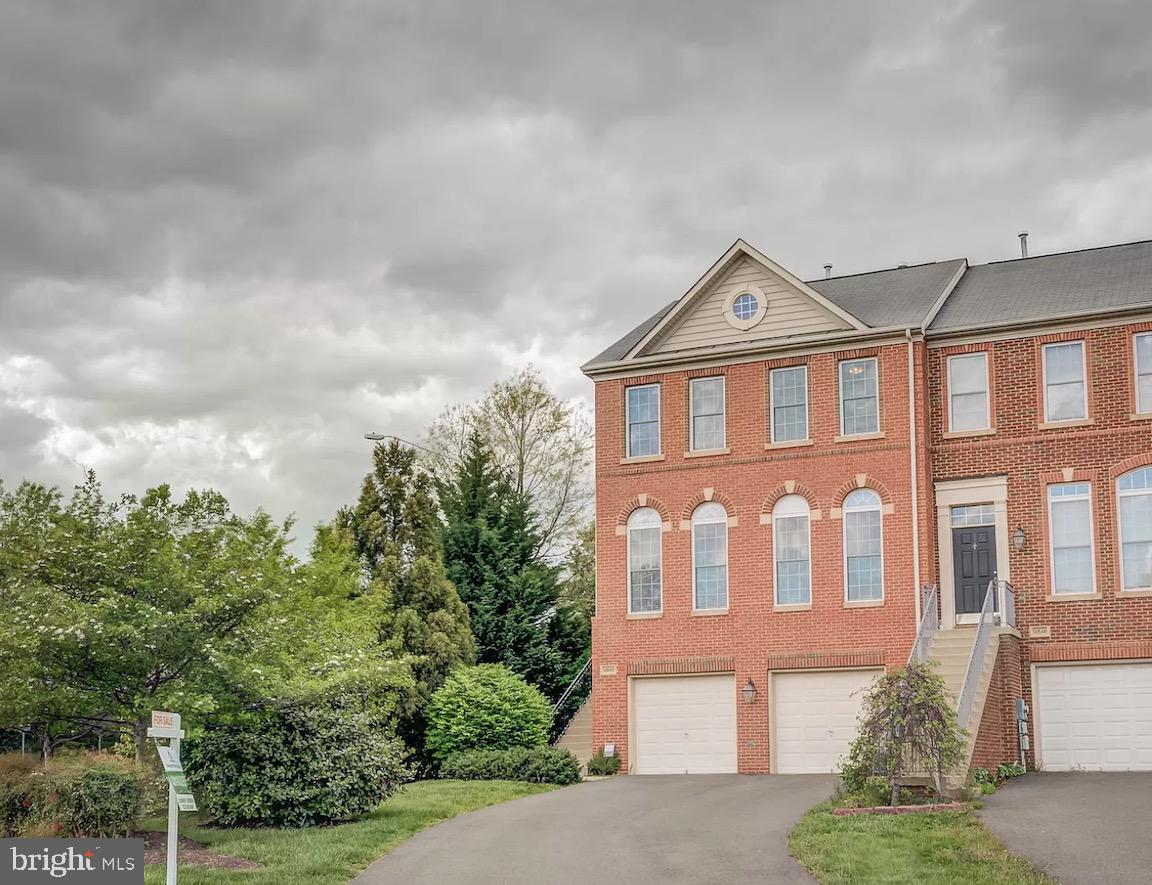 13548 Mist Flower DRIVE