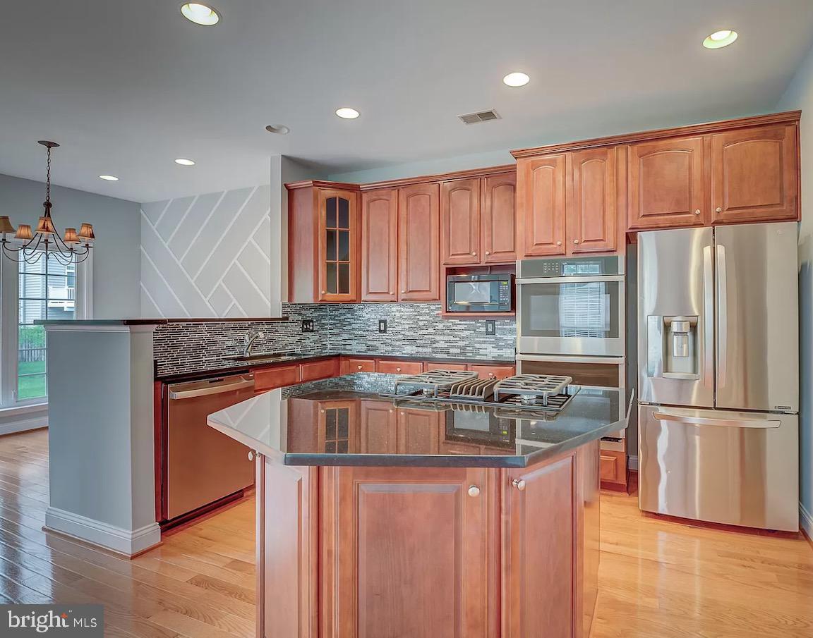 13548 Mist Flower DRIVE