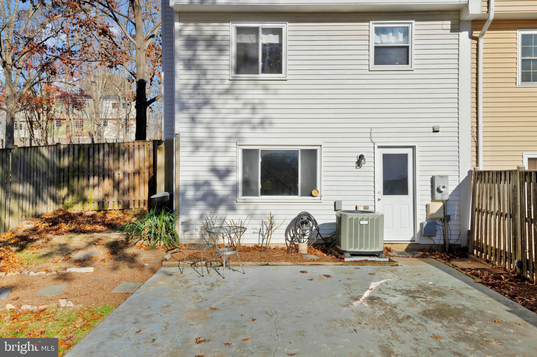 8159 Crystal Creek COURT