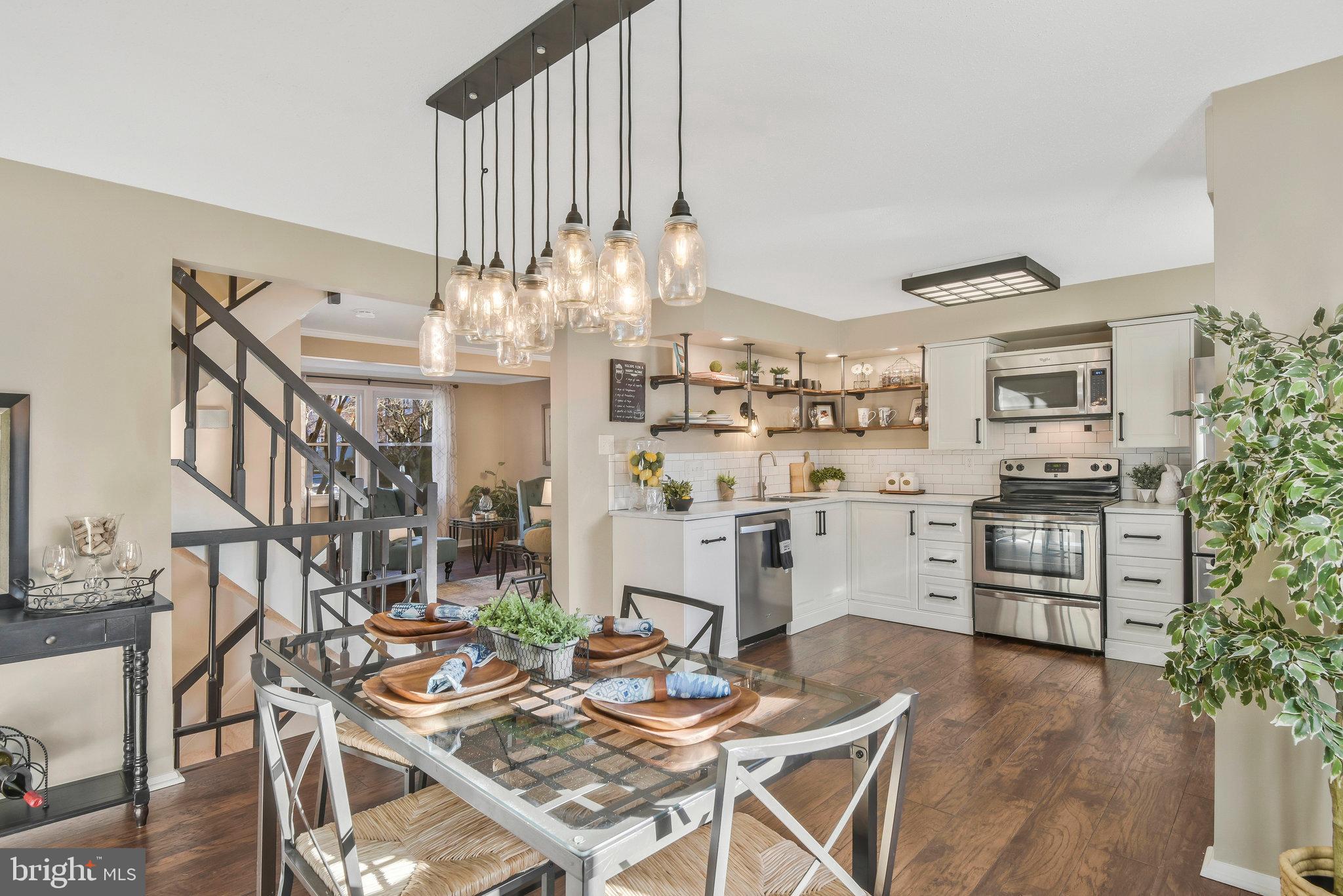 8159 Crystal Creek COURT