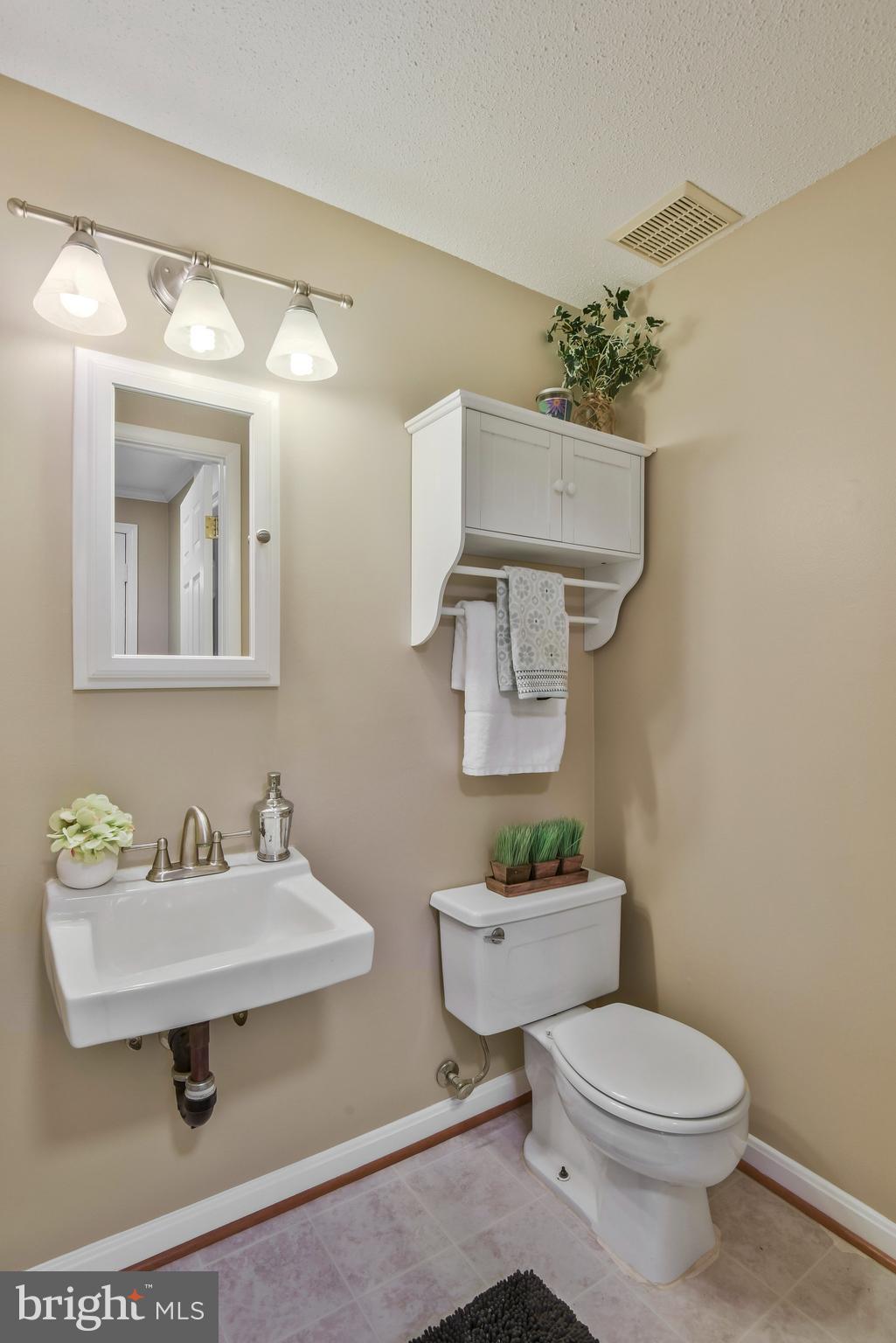 8159 Crystal Creek COURT