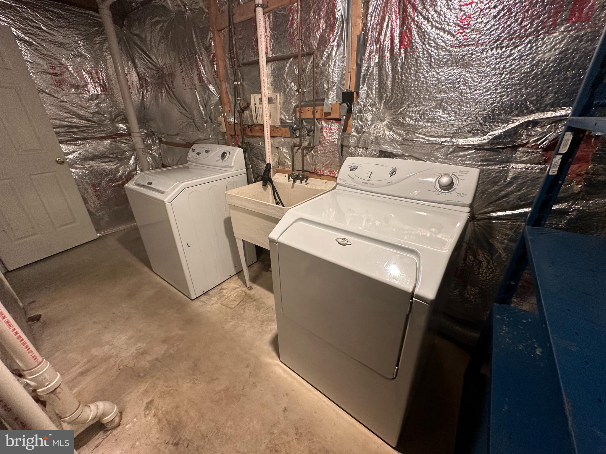 8530 Golden Ridge Court