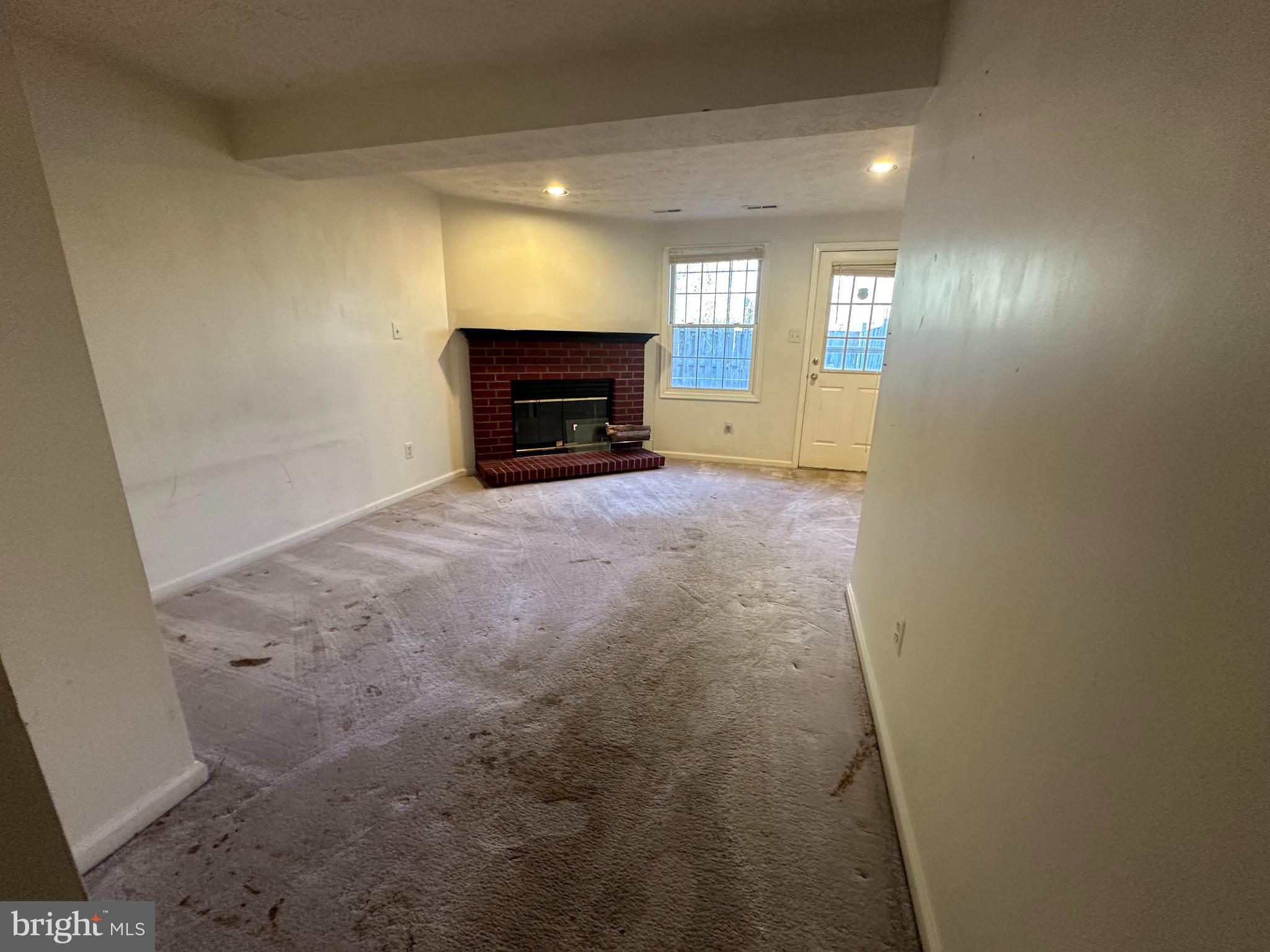 8530 Golden Ridge Court