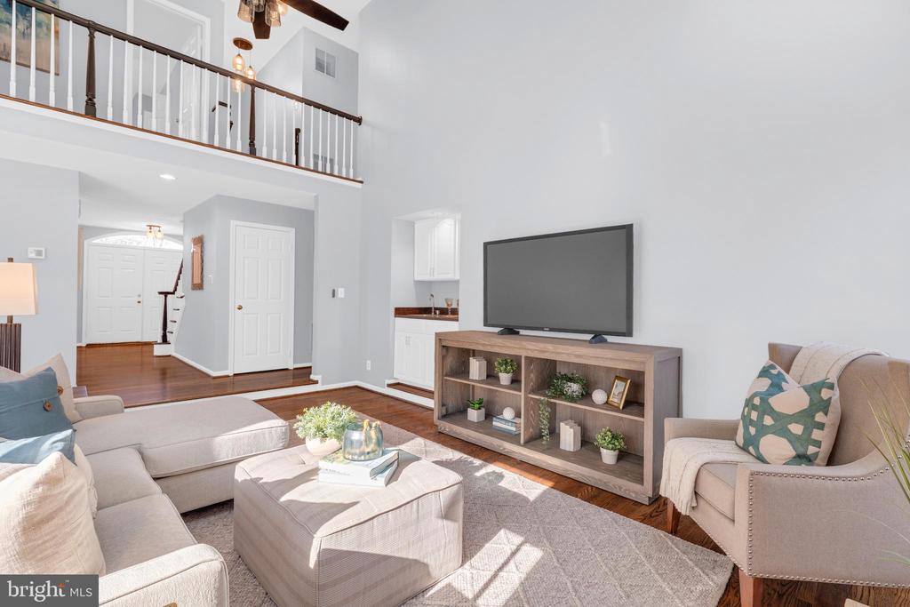 8661 CHASE GLEN CIRCLE