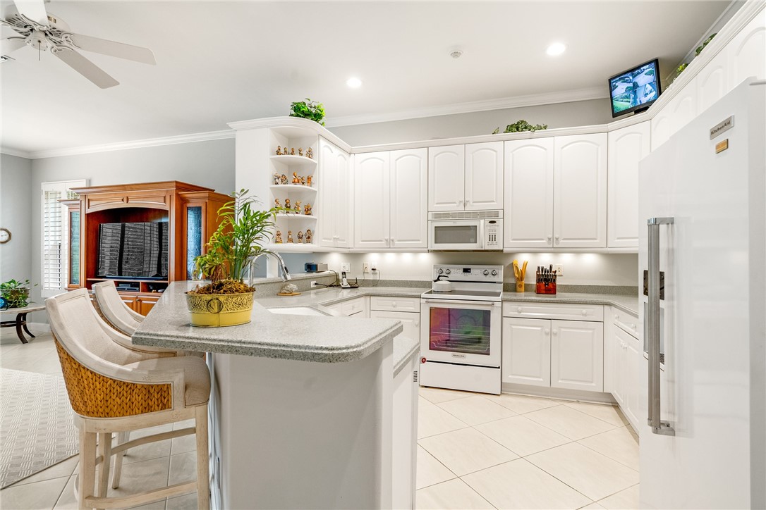 680 Saint Annes Lane