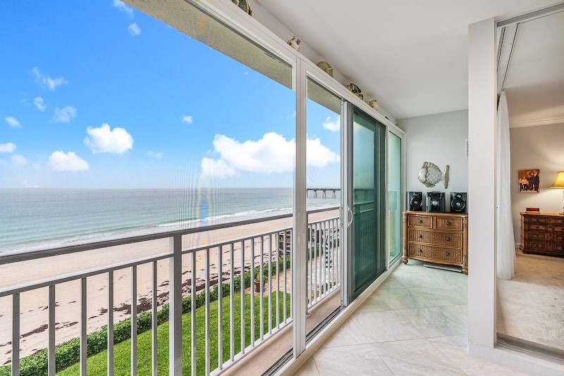 5000 Highway A1a 209