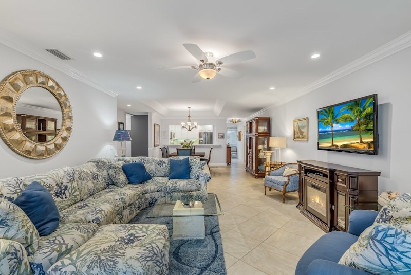 5000 Highway A1a 209