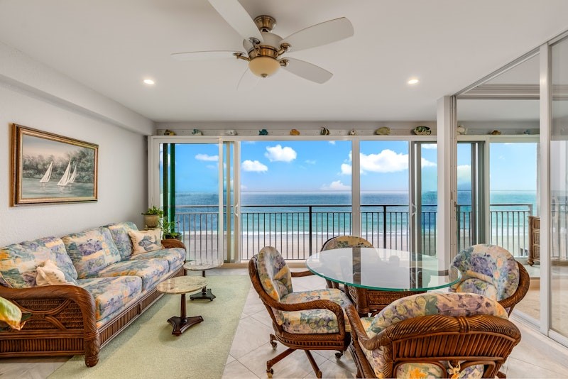 5000 Highway A1a 209