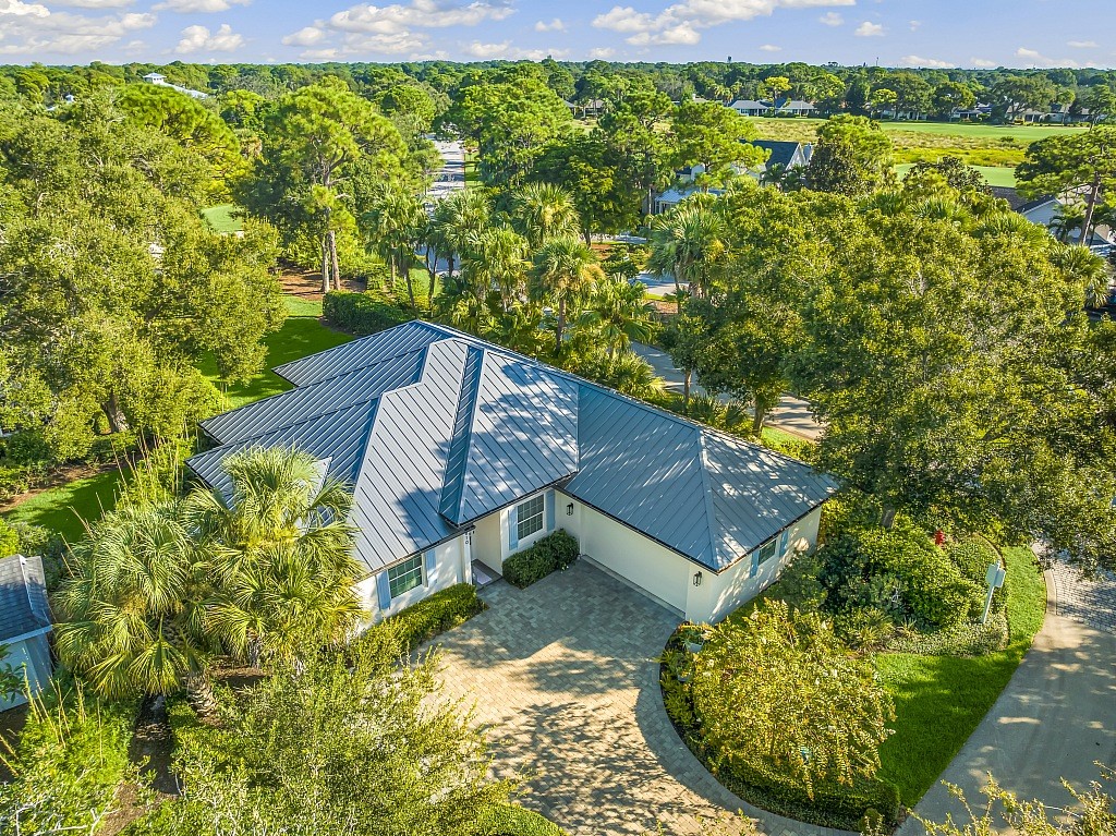 810 Carolina Circle SW