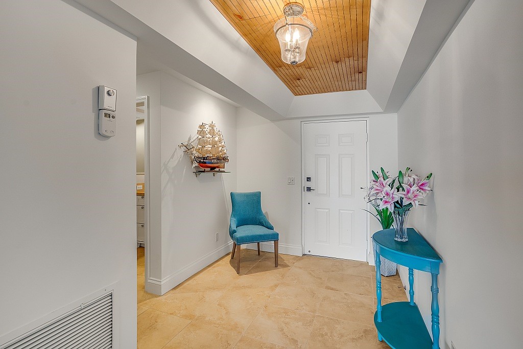 5000 Highway A1a 537