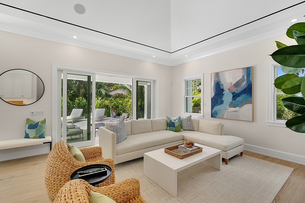 618 Lantana Lane