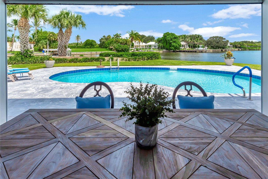 518 River Drive